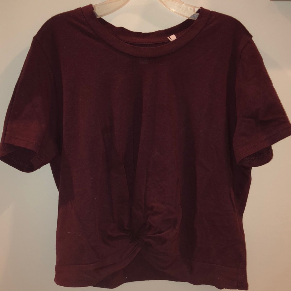 Cropped tie shirt!!!